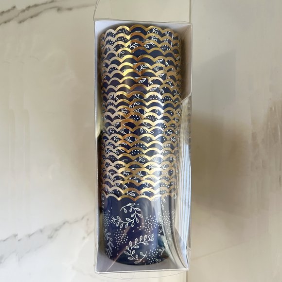 NEW My Minds Eye Gold Foiled Baking and Snack Cups 50 Pieces - Made With Love - Picture 4 of 4